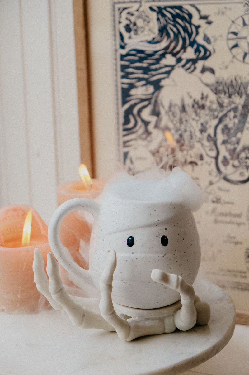 Mason Mummy Matte White Halloween Autumn Mug