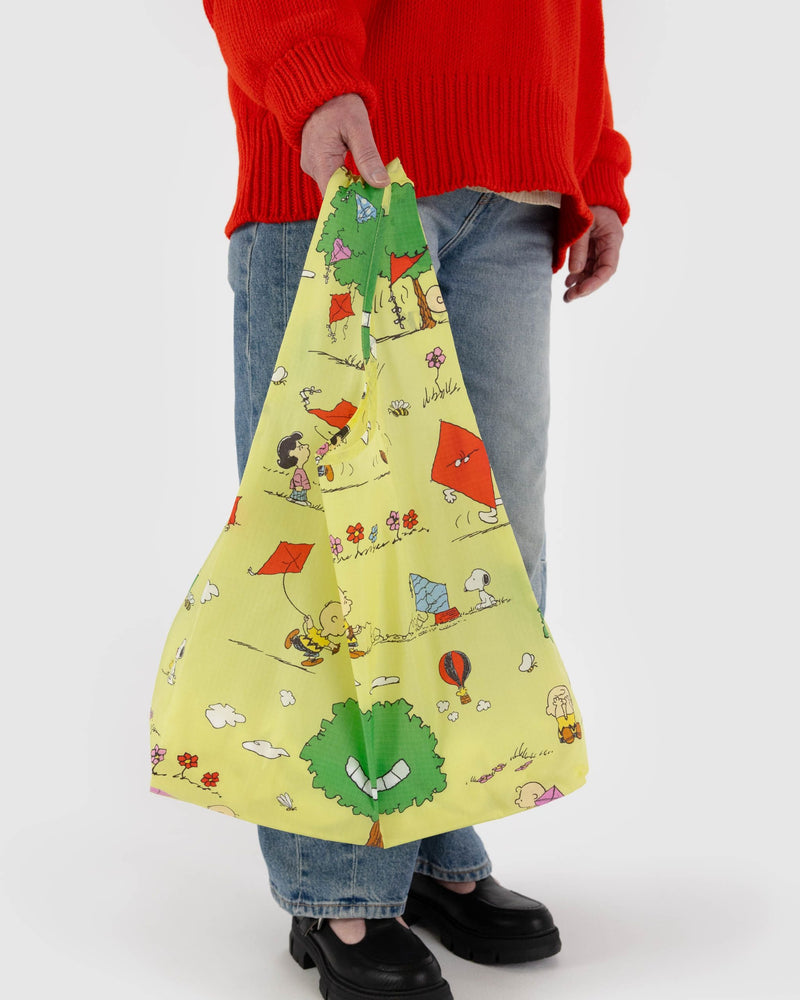 Baggu x Peanuts Snoopy Reusable Shopper Bag