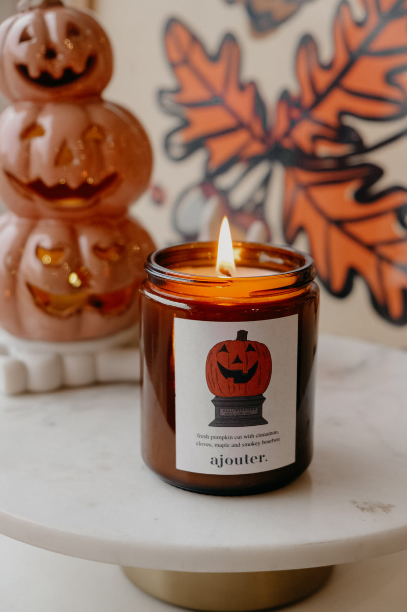 Halloweentown Statue Pumpkin Spice Candle