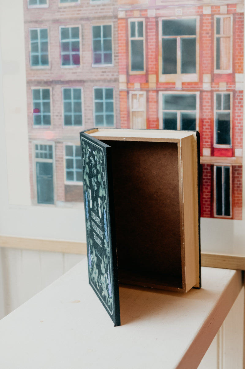 Library of Poisonous Plants Storage Book Decor