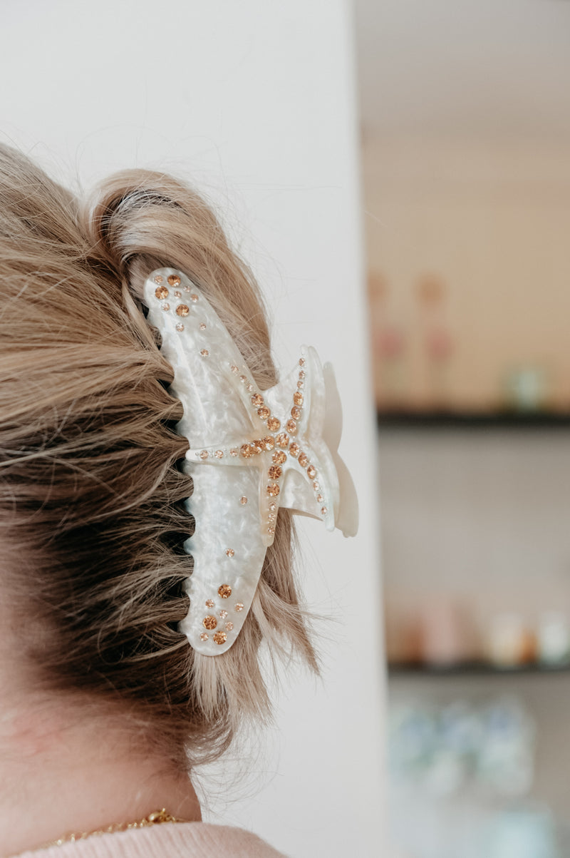 Nyla Starfish Cream Mermaid Diamante Claw Clip