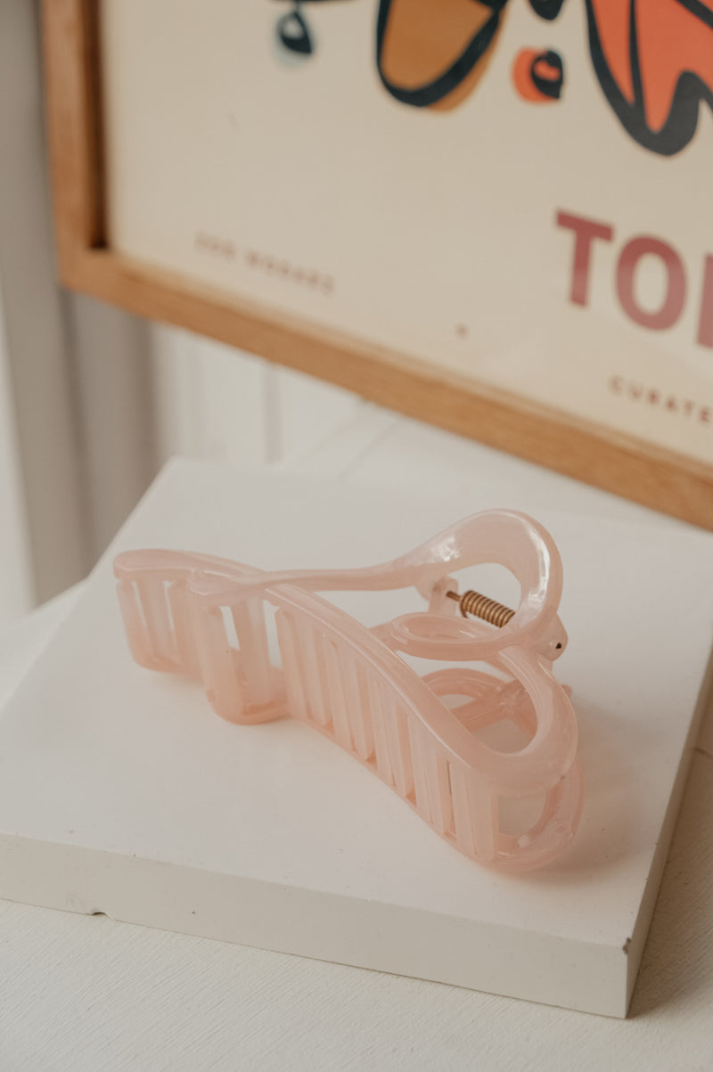 Fran Jelly Pink Forever Love Heart Claw Clip