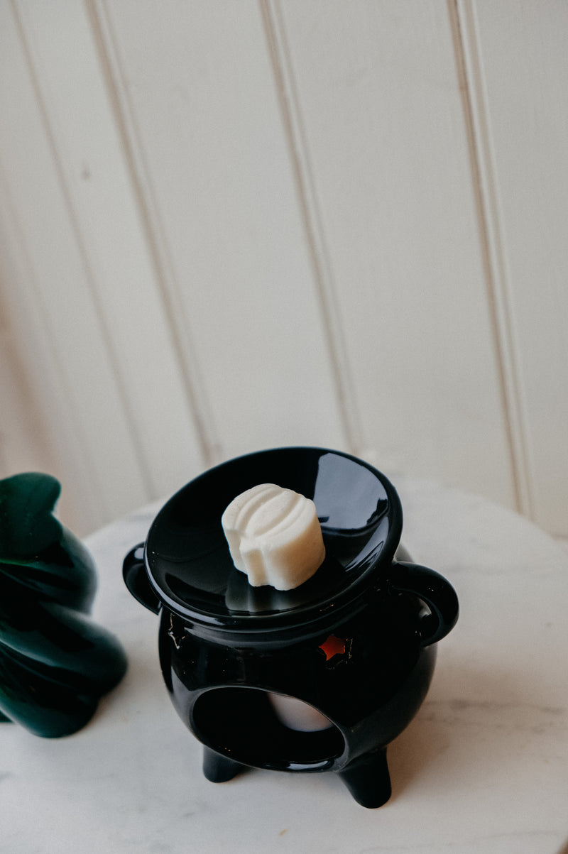 Salem Witch Black Cauldron Halloween Wax Melt Burner