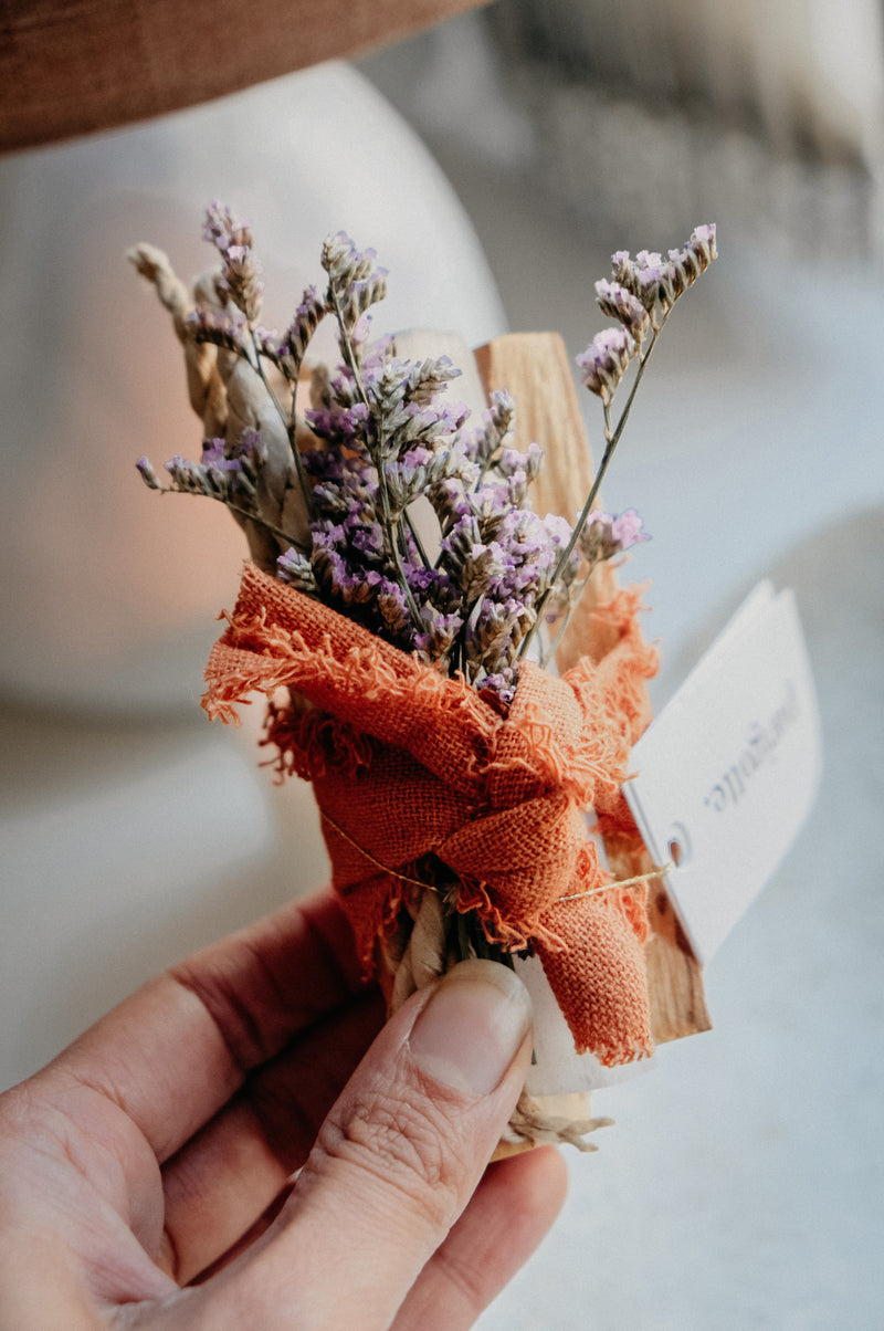 Palo Santo Smudge, Selenite Crystal and Rope Incense Bundle