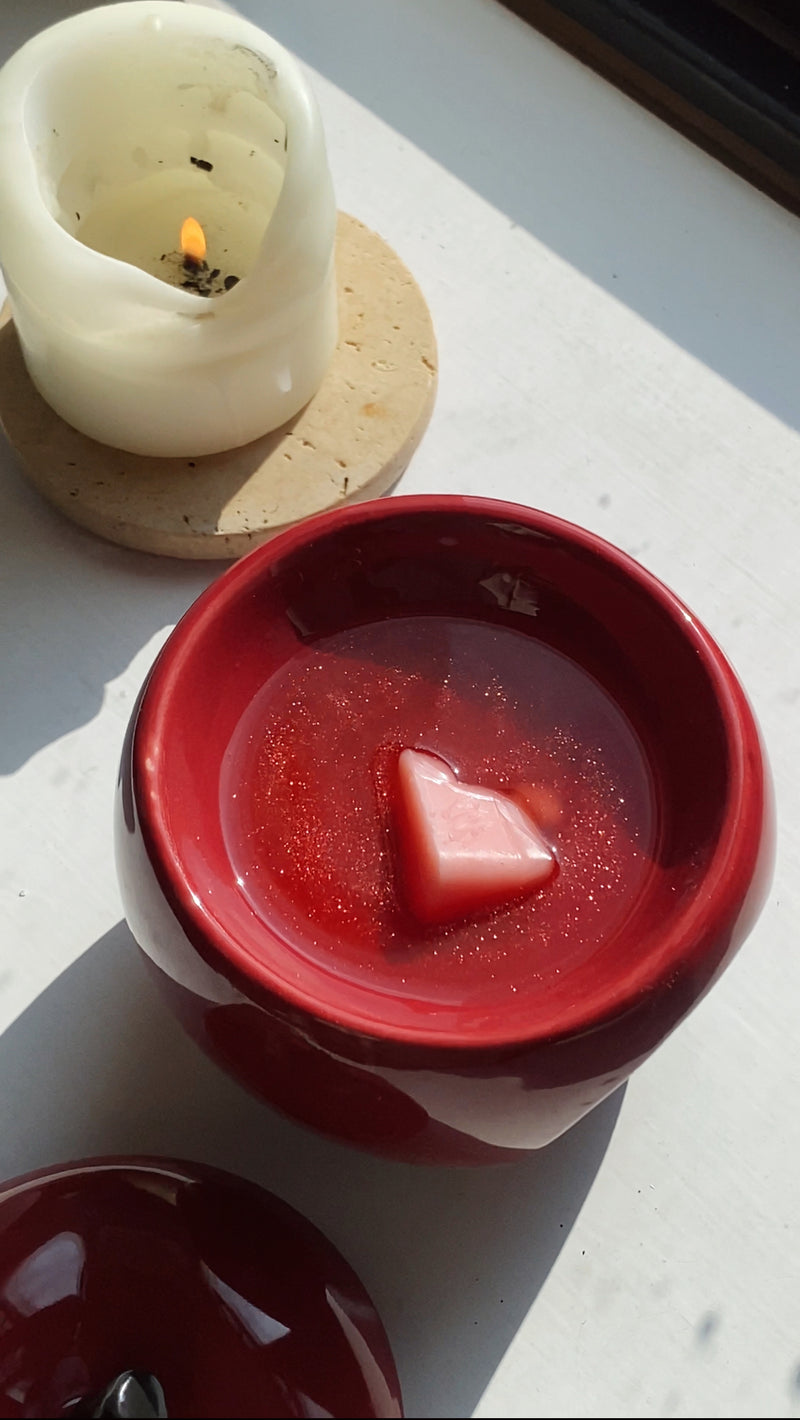 Red Apple Wax Melt Burner
