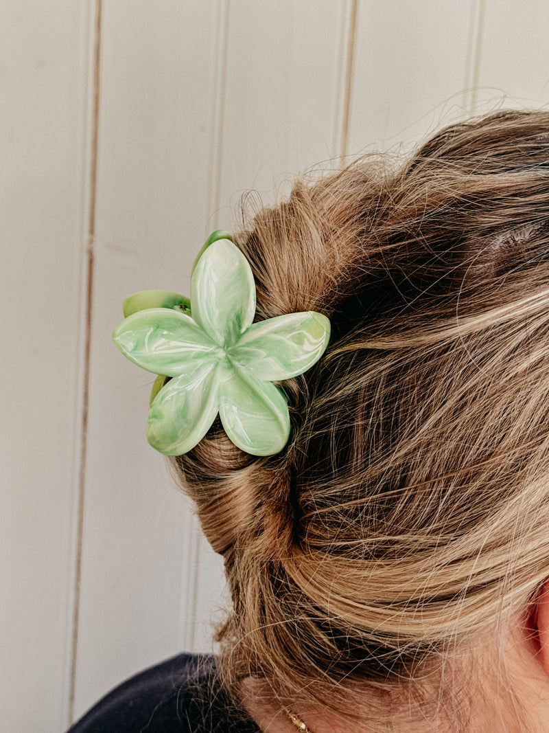 Moana Green Bloom Flower Claw Clip