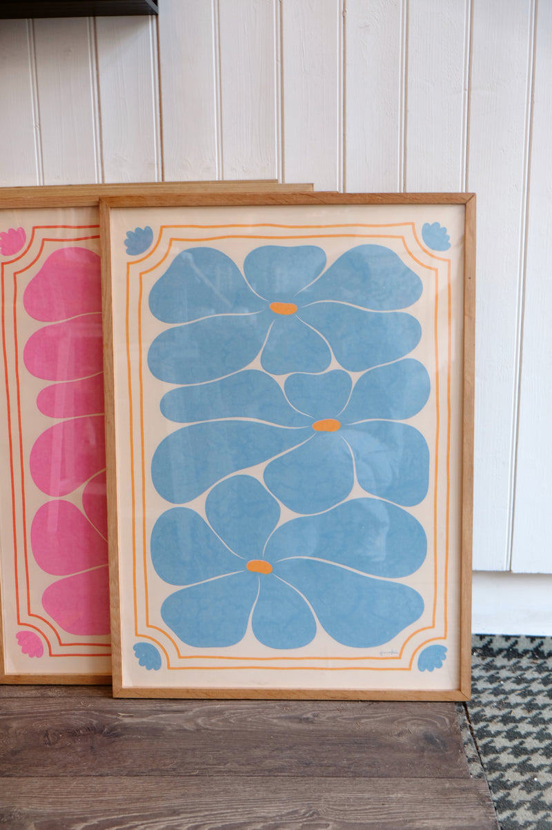 Nostalgic Retro 70s Blue Flower Print 50cm x 70cm