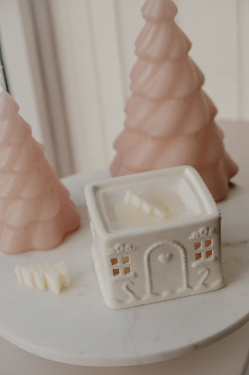 Gingerbread House Christmas Festive Wax Melt Burner