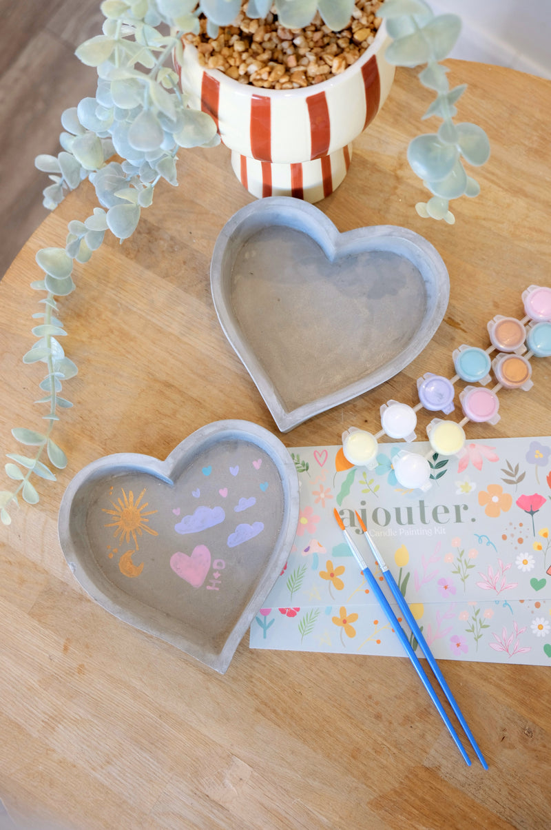 Paint Your Own Concrete Love Heart Gift Set