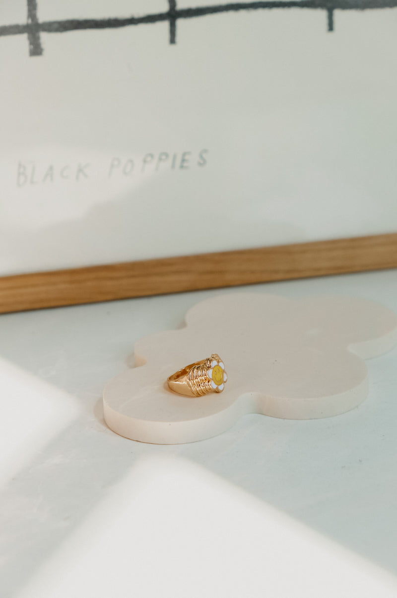 Noya Smiley Face Sunflower Ring