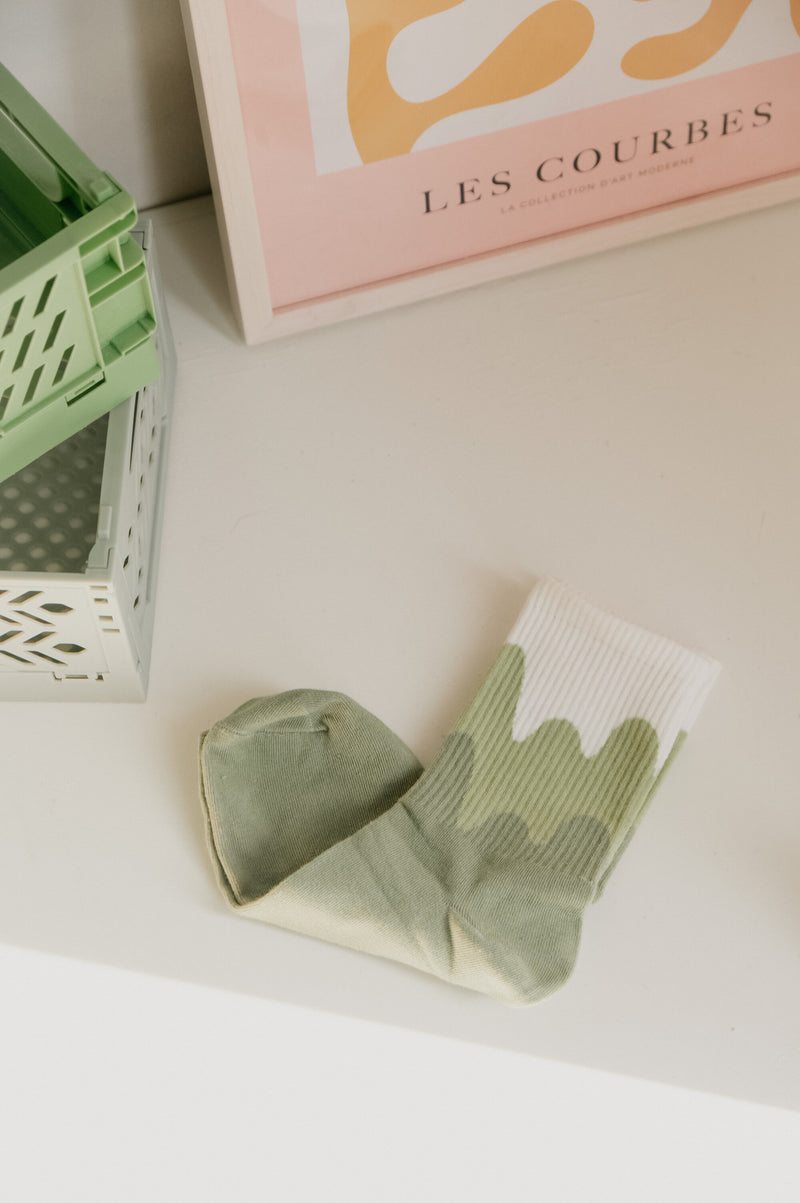 Dylan Sage Green Ombre Wave Ankle Socks