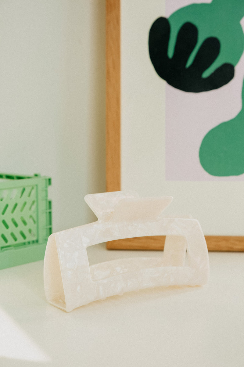 Desiree XL White Iridescent Claw Clip