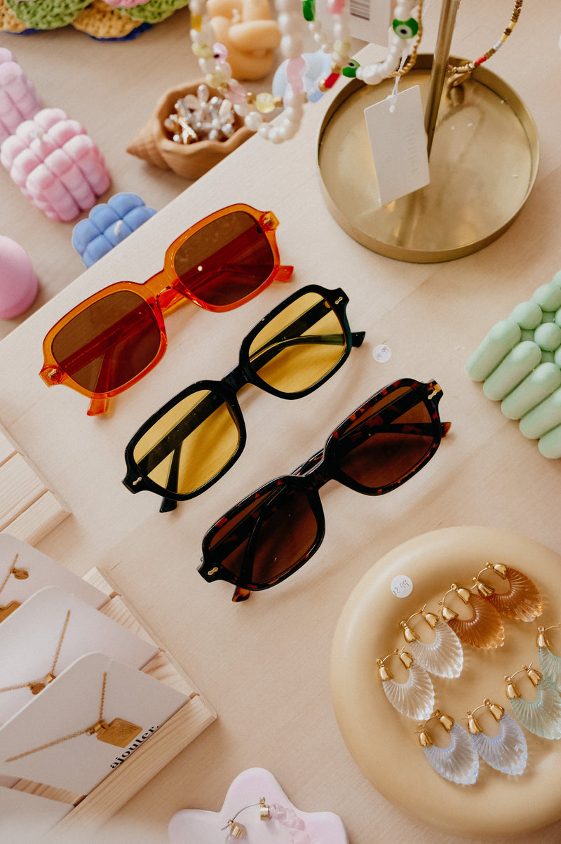 Haye Retro Square 70s Style Tinted Lens Sunglasses