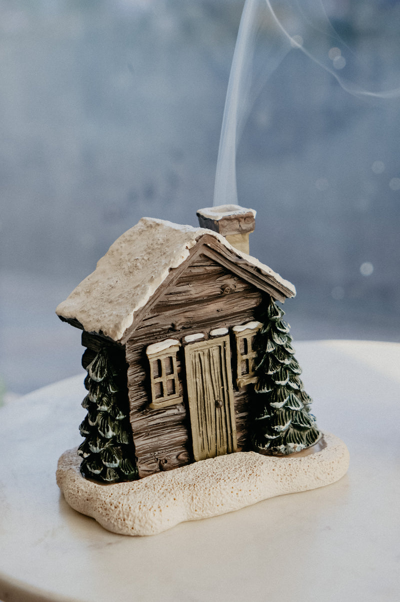 Log Cabin Snowy Winter Incense Cone Burner