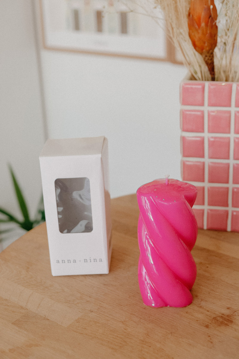 Fuchsia Pink Twisted Chunky Candle