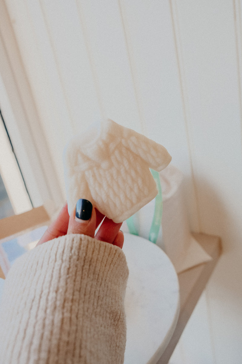 Warm Cashmere Christmas Knitted Jumper Wax Melt