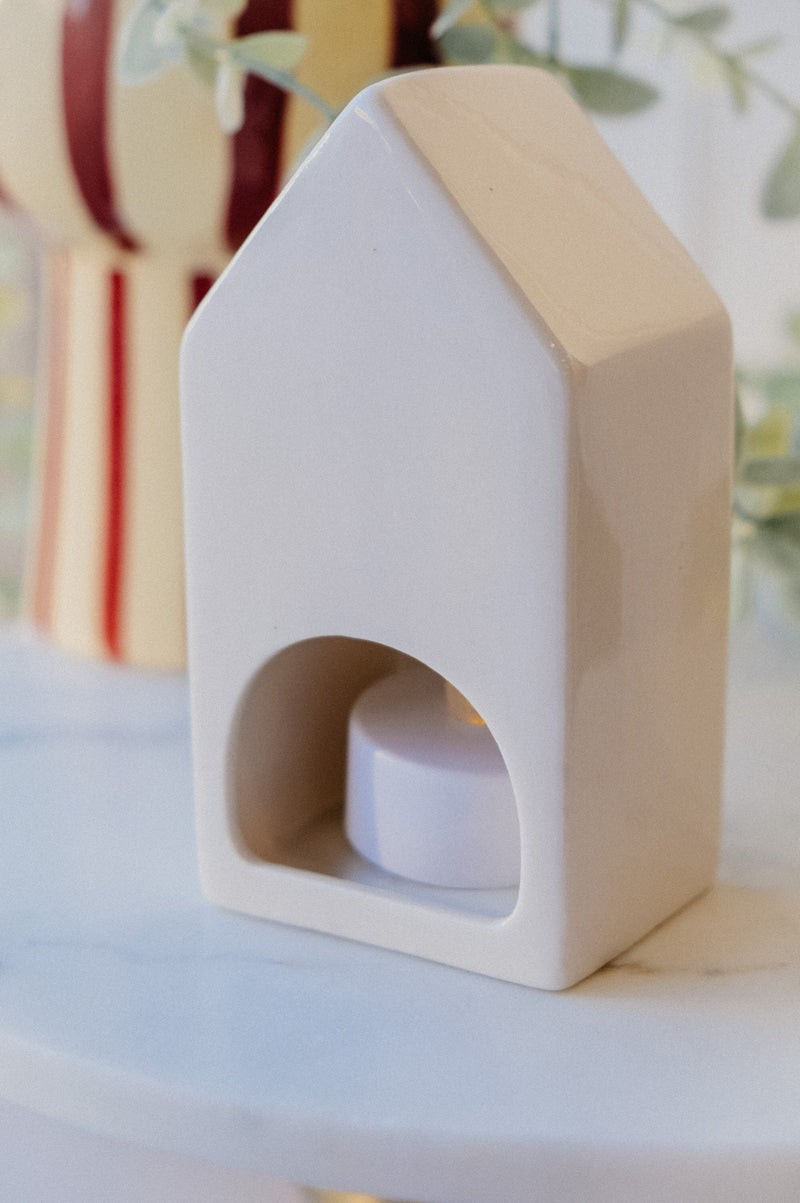 Love White House Tealight Holder