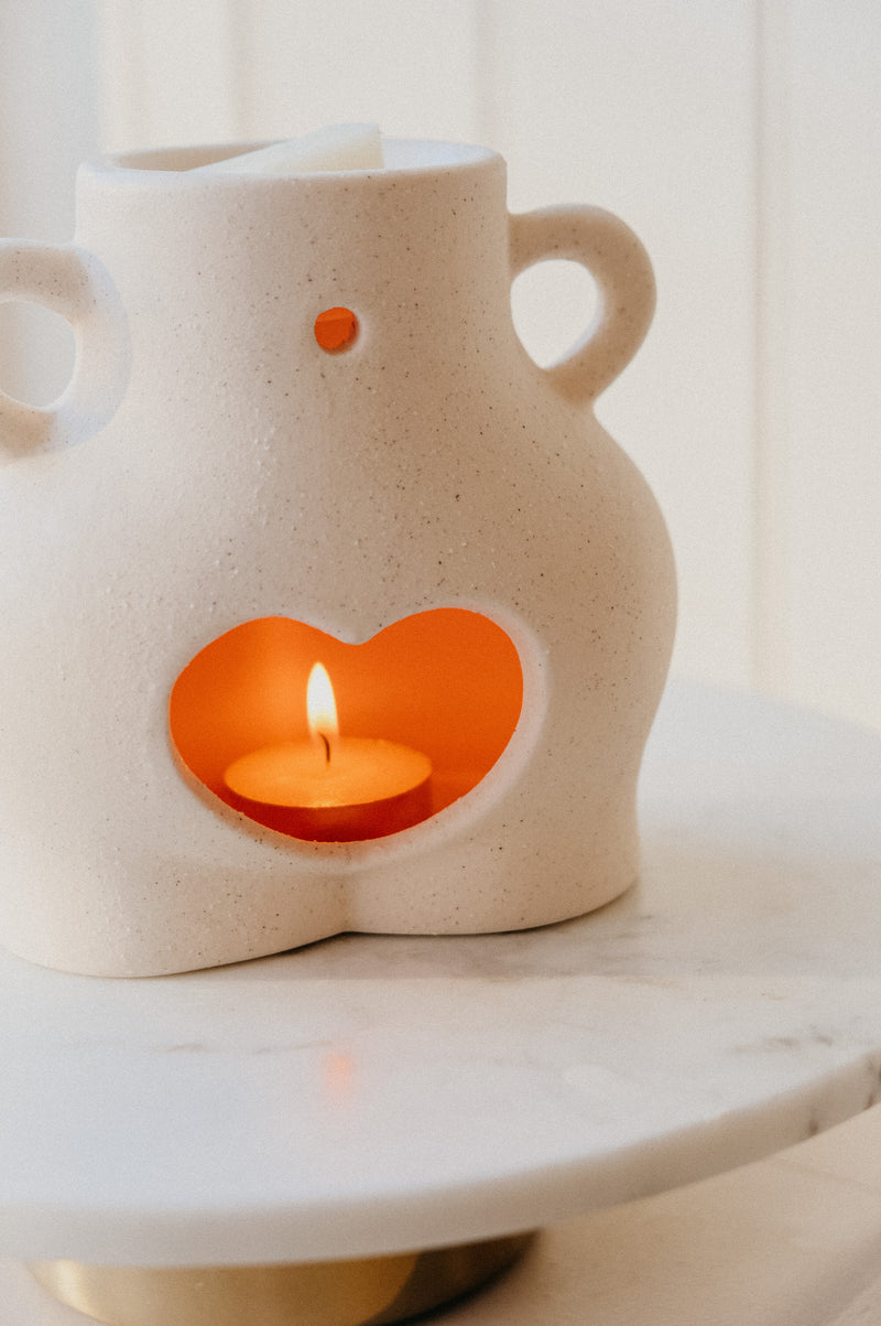 Booty Heart Cream Speckle Wax Melt Burner