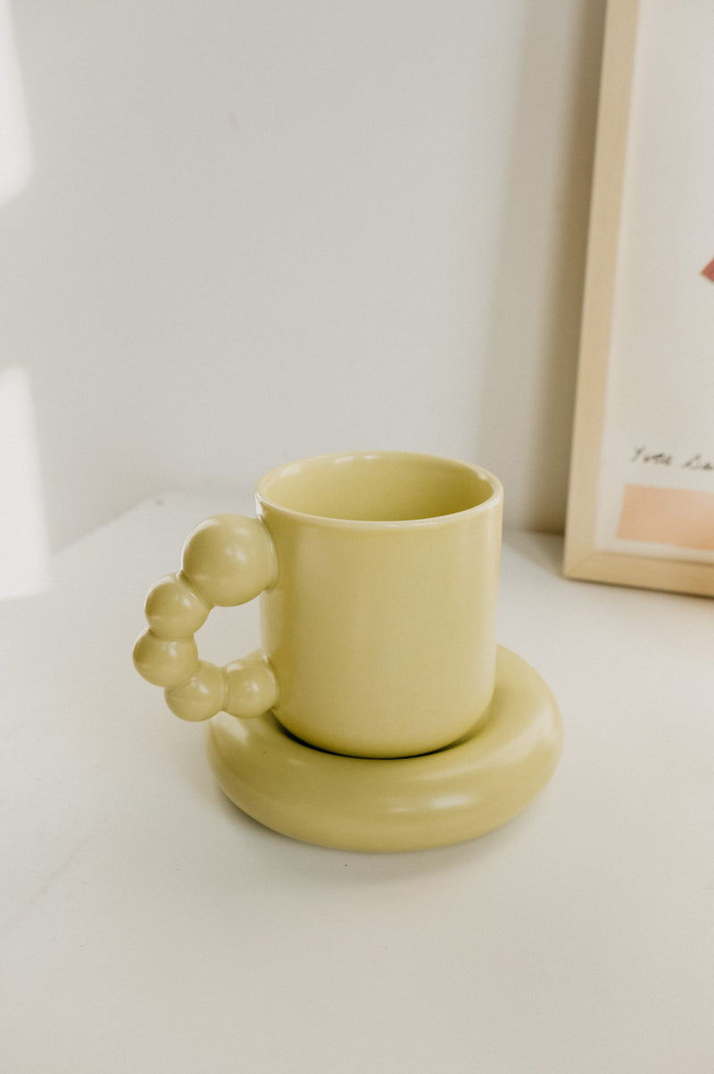Grece Round Bubble Handle Chunky Mug and Plate Set
