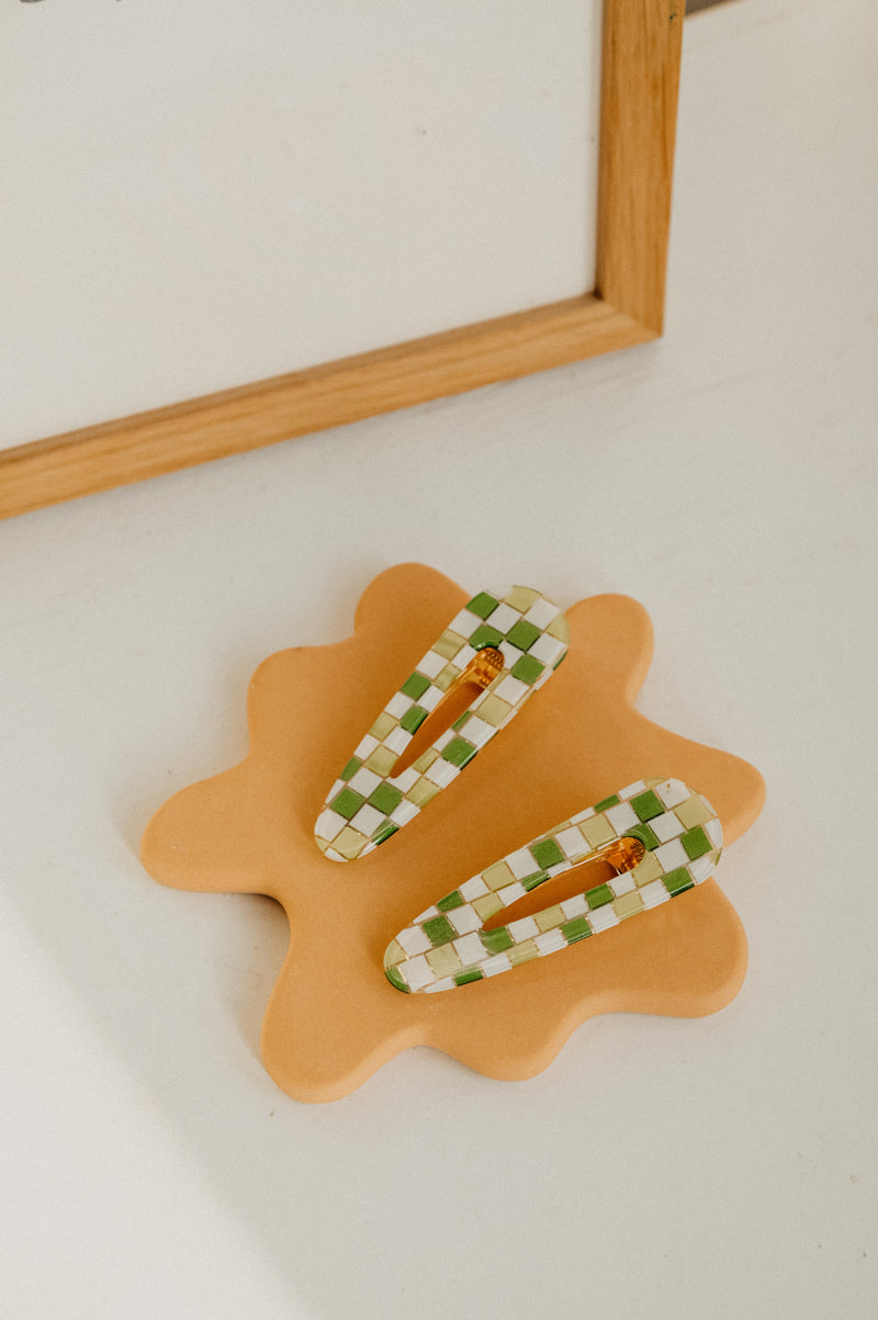 Vera Triangle Checkered Acetate Hair Clip