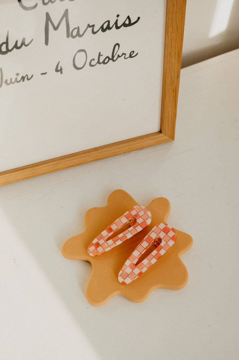 Vera Triangle Checkered Acetate Hair Clip