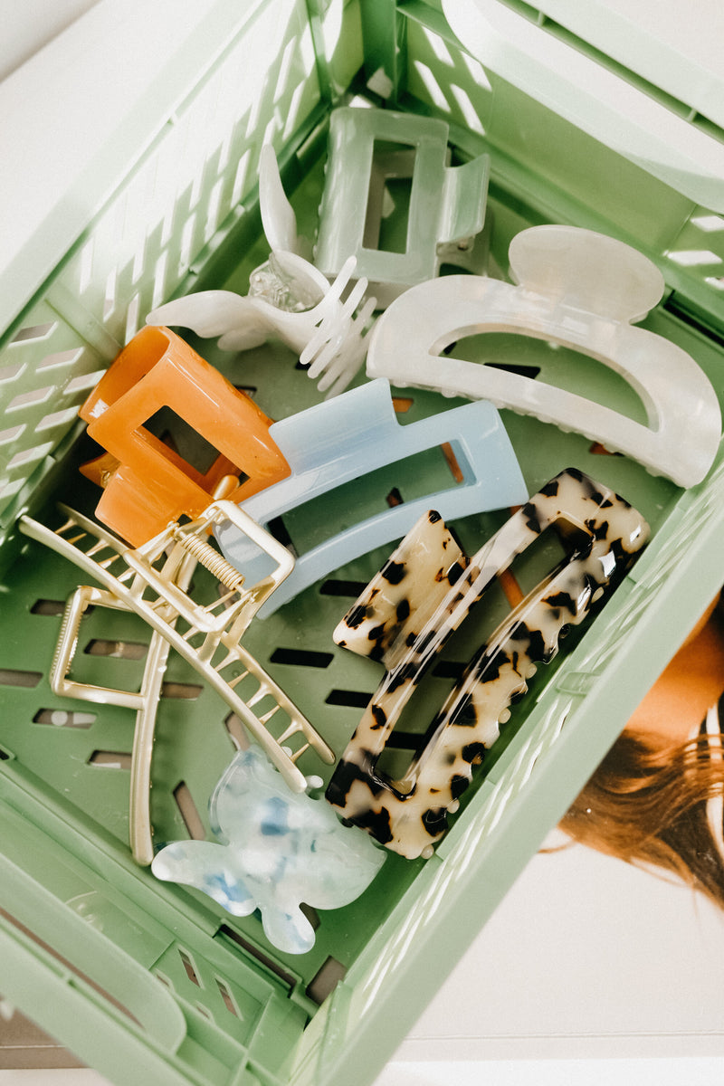 Cory Light Tortoiseshell Leopard Print Large Claw Hair Clip