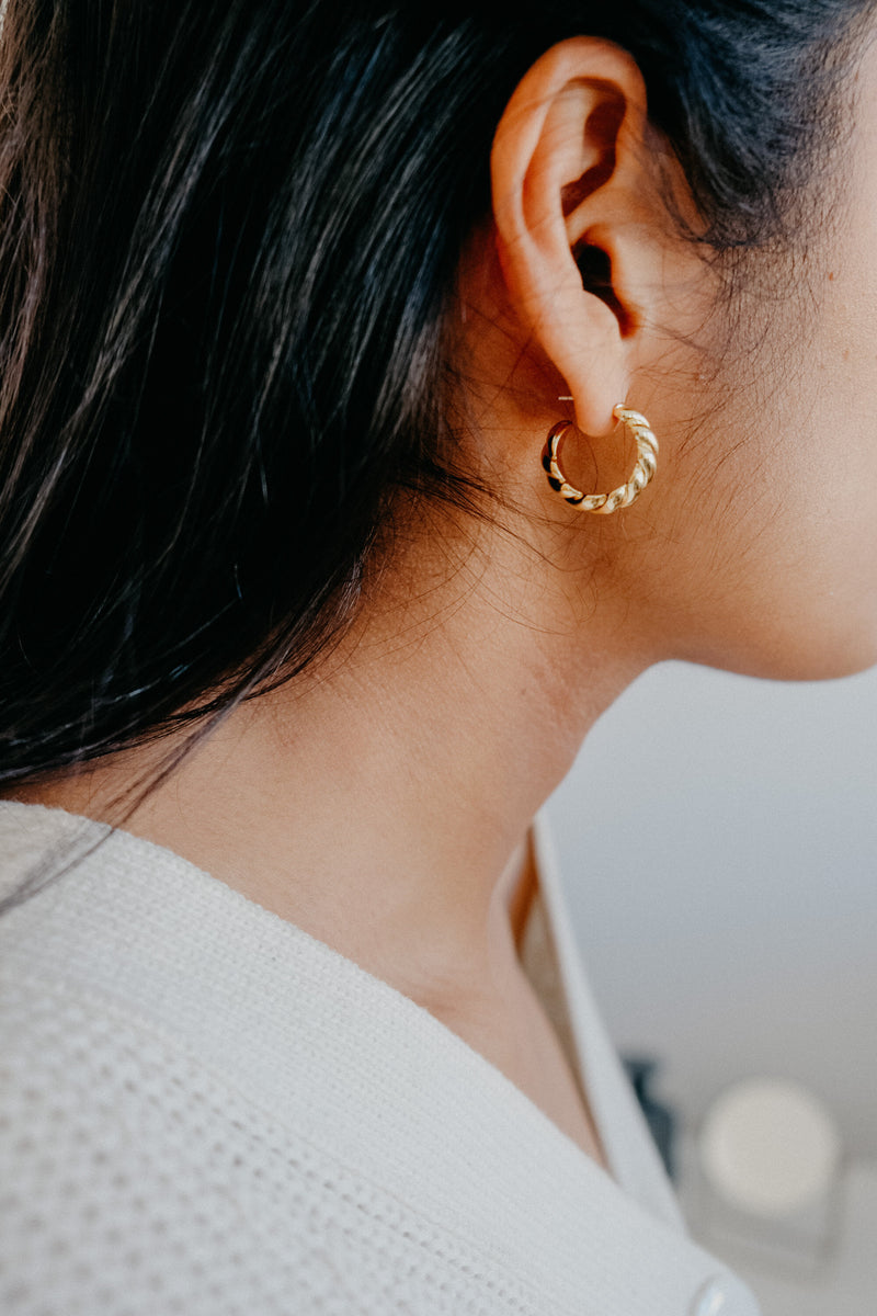 Paloma 18k Gold Vermeil Pendant Croissant Hoop Earrings