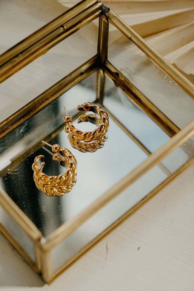 Paloma 18k Gold Vermeil Pendant Croissant Hoop Earrings