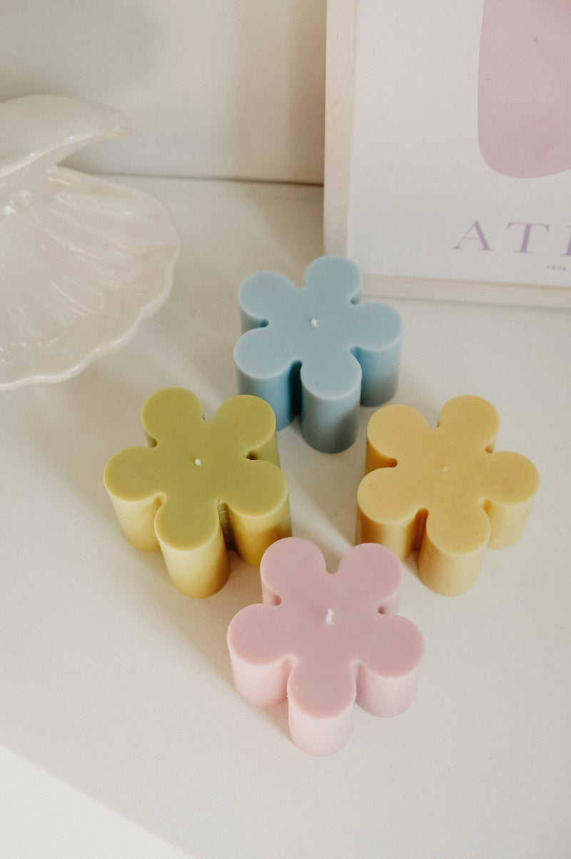 Chunky Flower Large Vegan Soy Candle