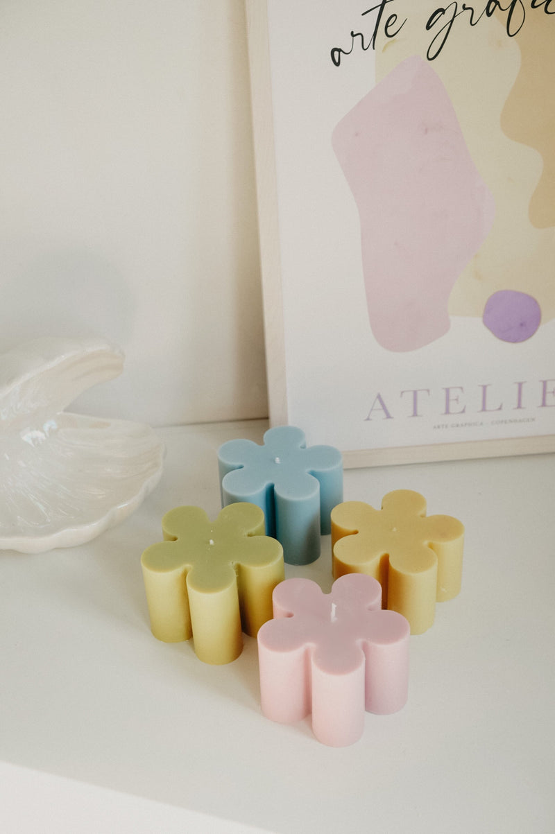 Chunky Flower Large Vegan Soy Candle