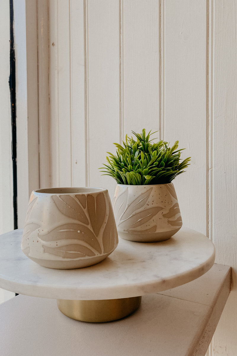 Emilie Flower Stoneware Small Plant Pot