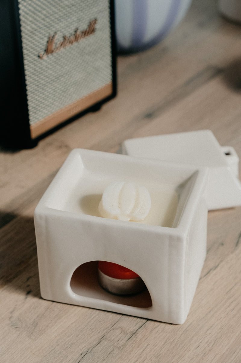House Wax Melt Ceramic Burner - 2 colour options