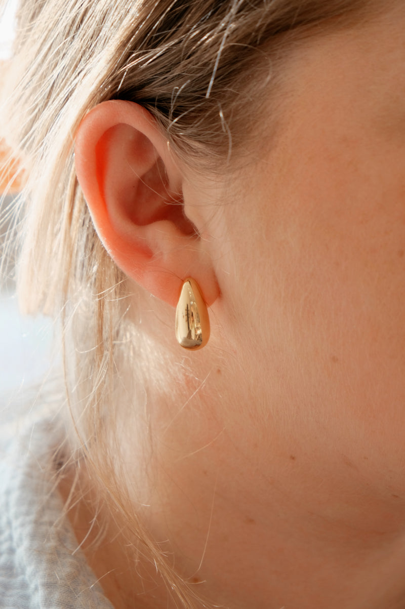Jenn Gold Teardrop Stud Earrings