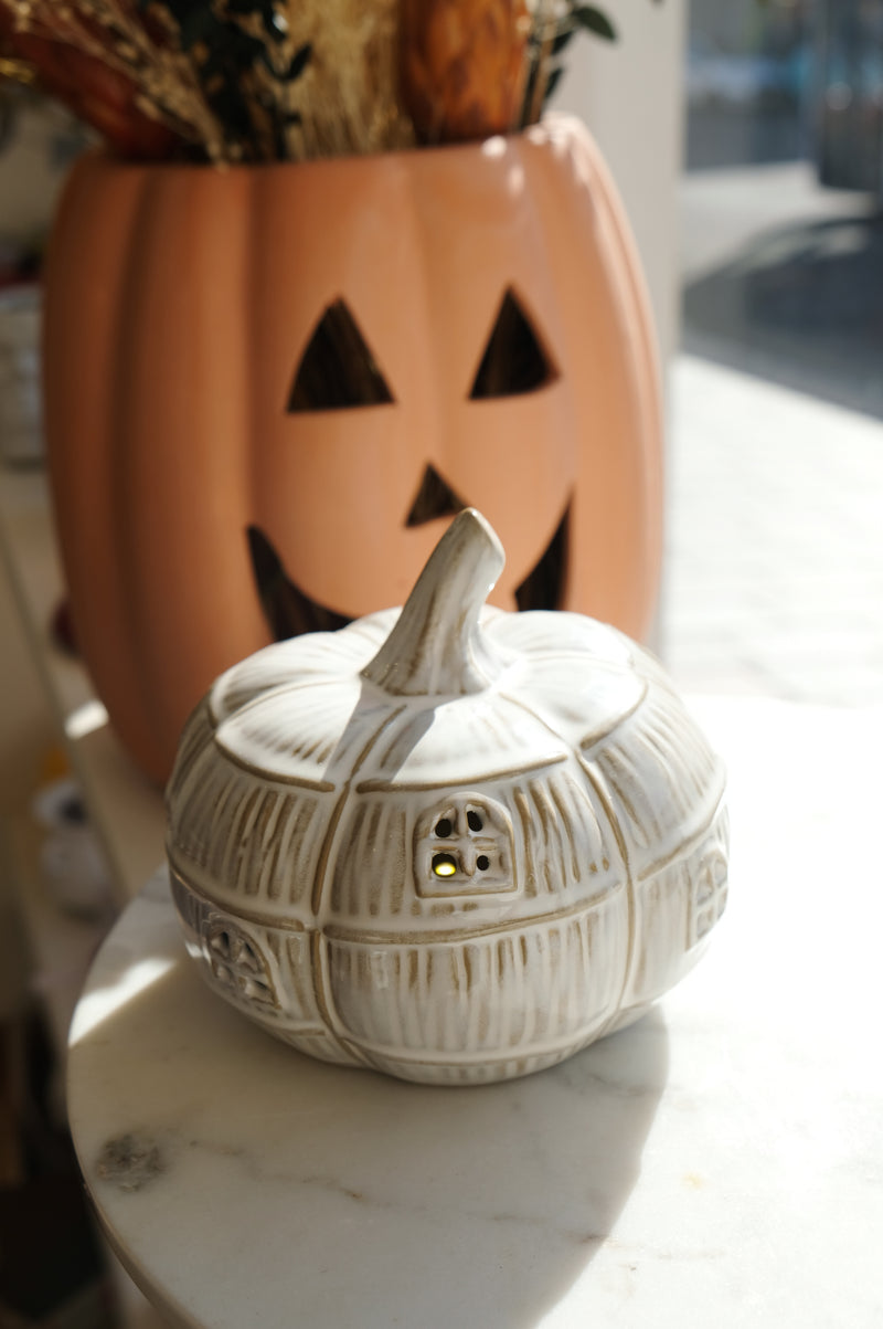 Moana LED Pumpkin Cottage Autumn Halloween
