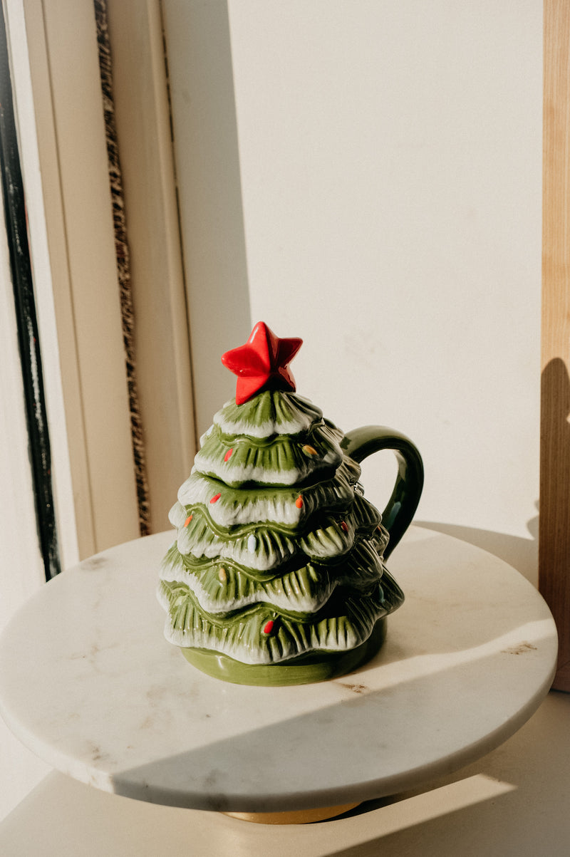 Christmas Tree Green with Red Star Lid Mug
