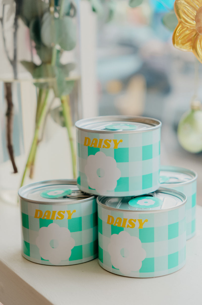 Daisy Flower Scented Soy Wax Tin Candle