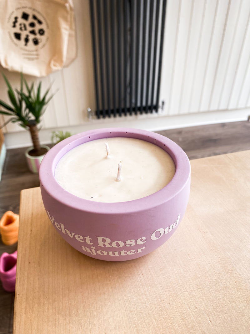 Velvet Rose Oud Large Candle